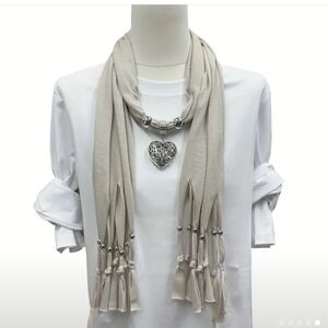 NWT Elegant Cream Scarf with Silver Heart Pendant